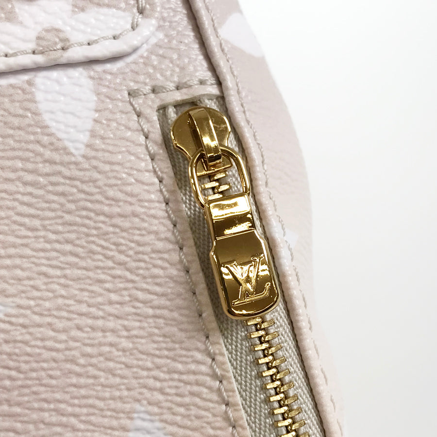 LO-LV bags 5247
