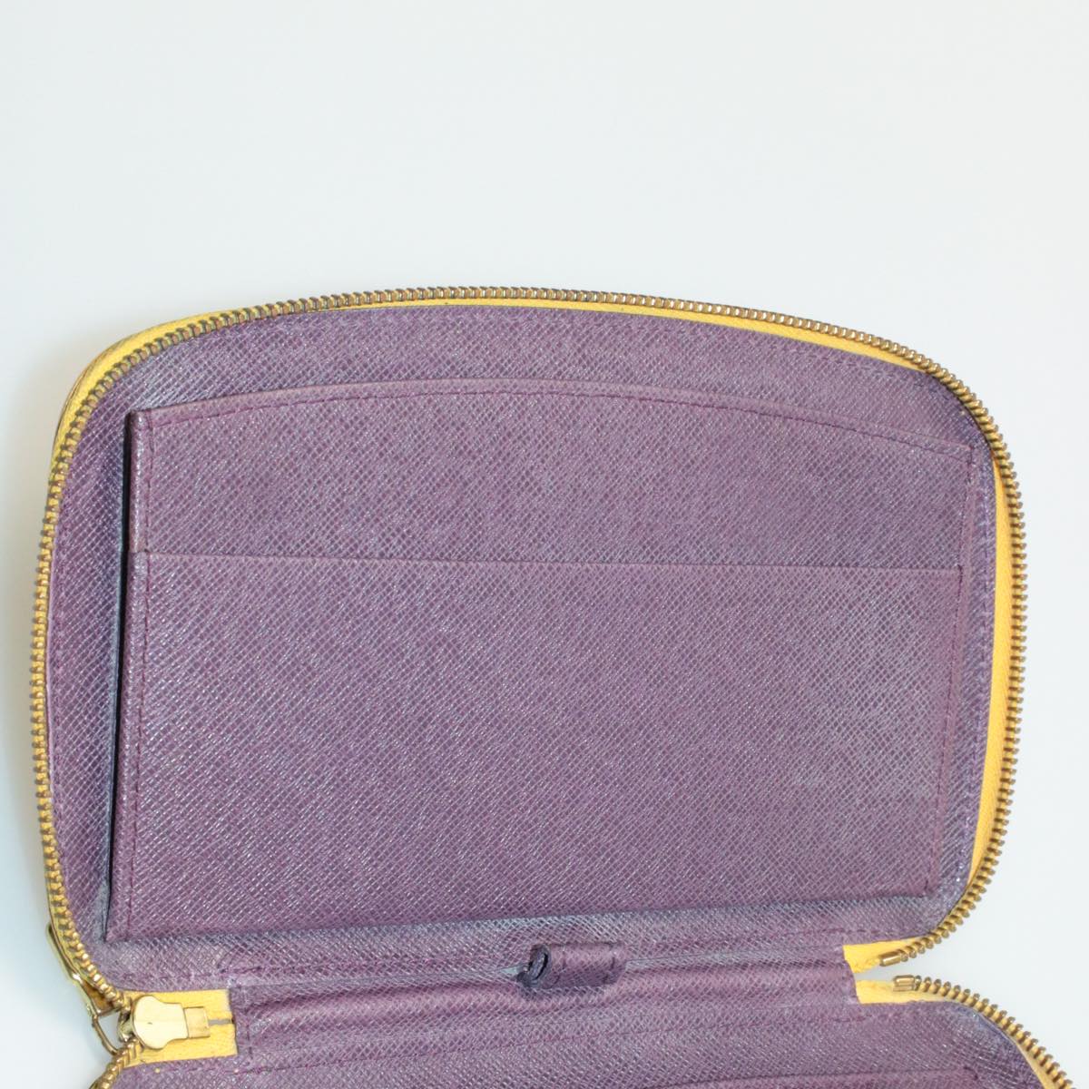 LO-LV bags 2315
