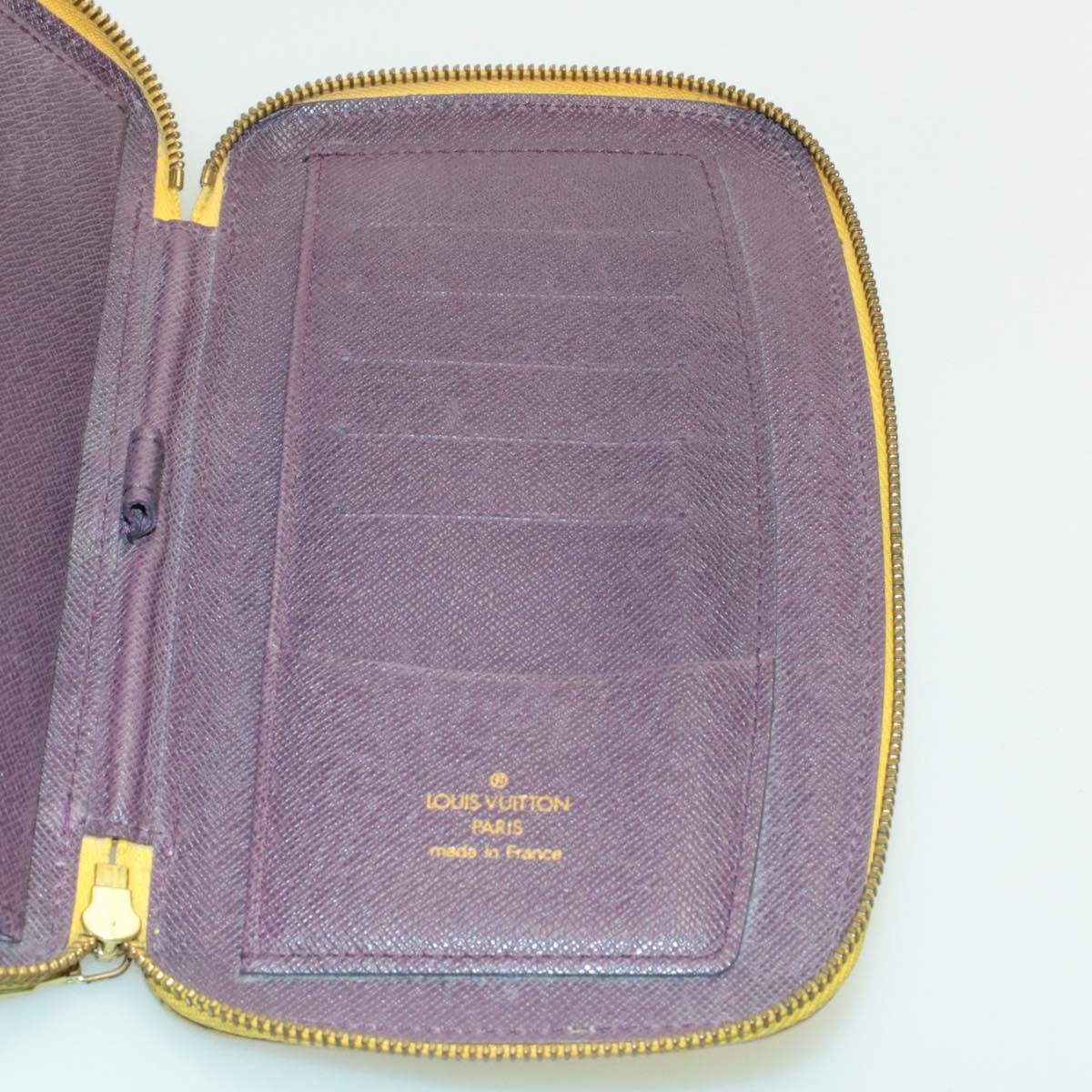 LO-LV bags 2315