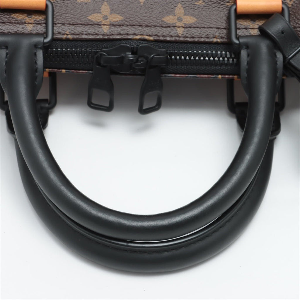 LO-LV bags 2982
