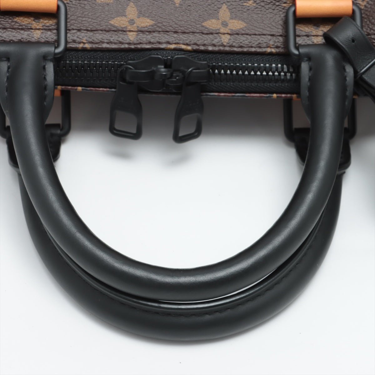 LO-LV bags 2982
