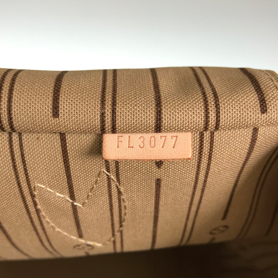 LO-LV bags 5539