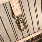 LO-LV bags 5535