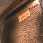 LO-LV bags 5581