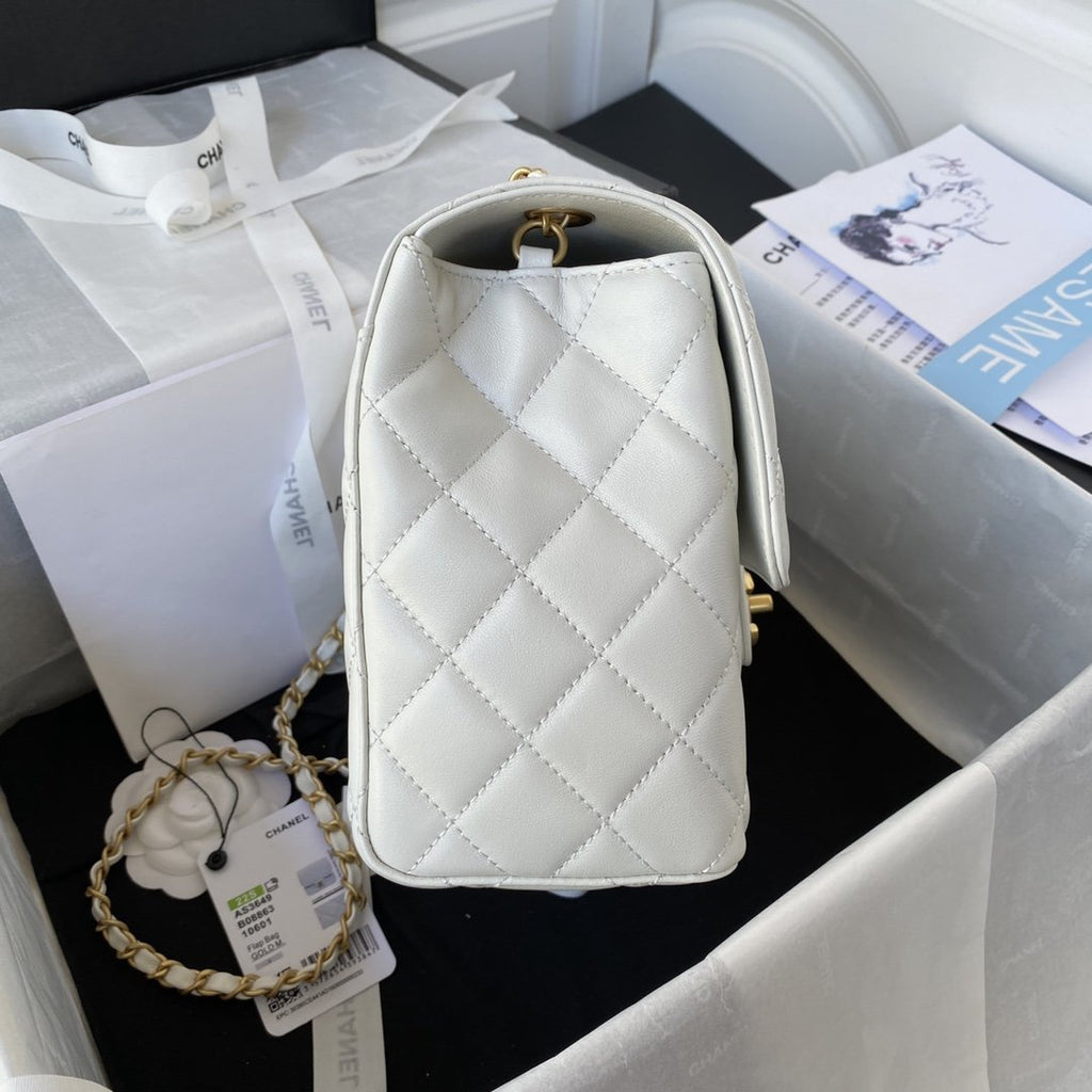 CHL - Small Floor Pack White For Women Bags 7.6in/19.5LO
