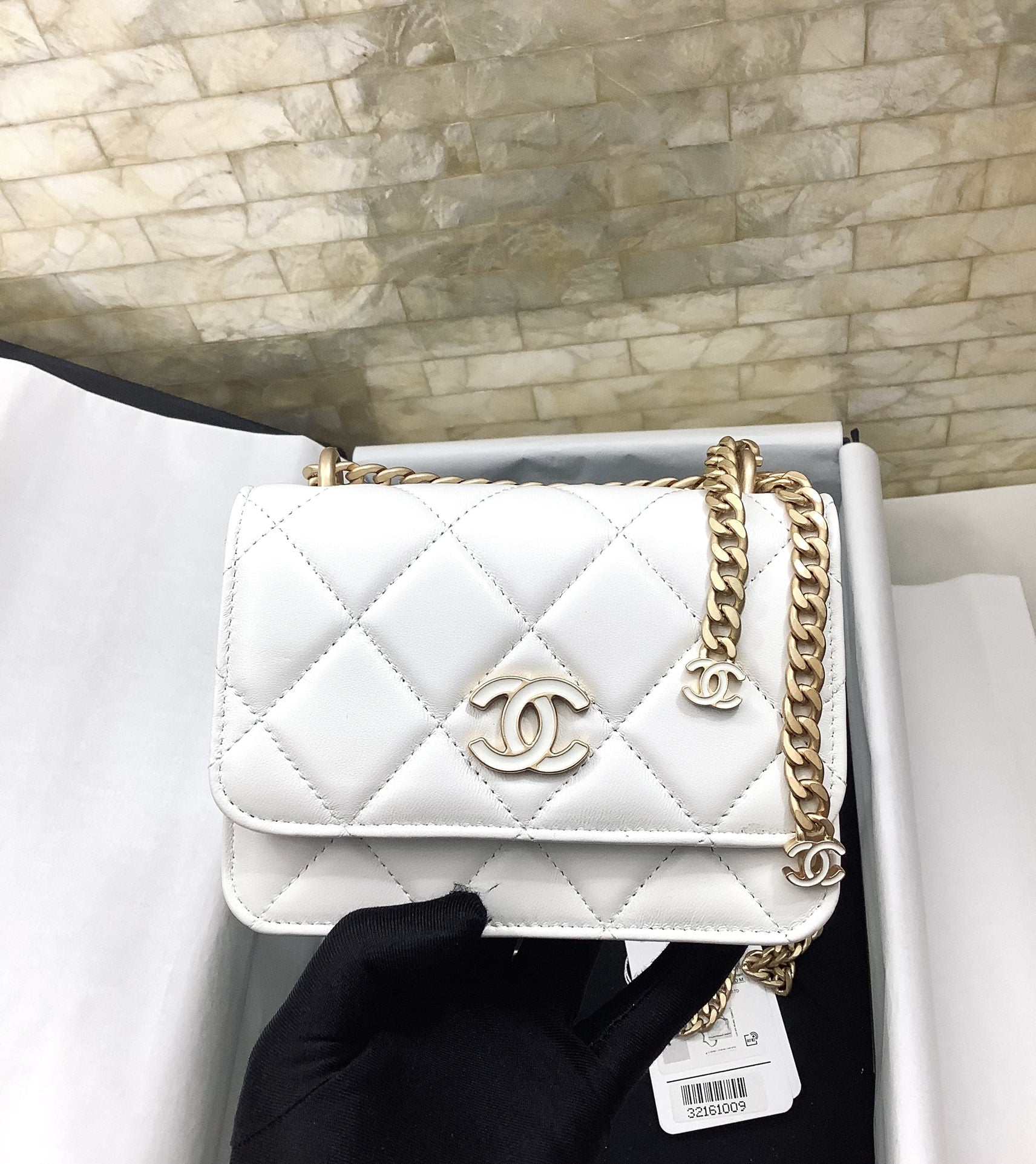 CHL - Spring And SuMM - er 22C White For Women Bags 6.1in/15.5LO