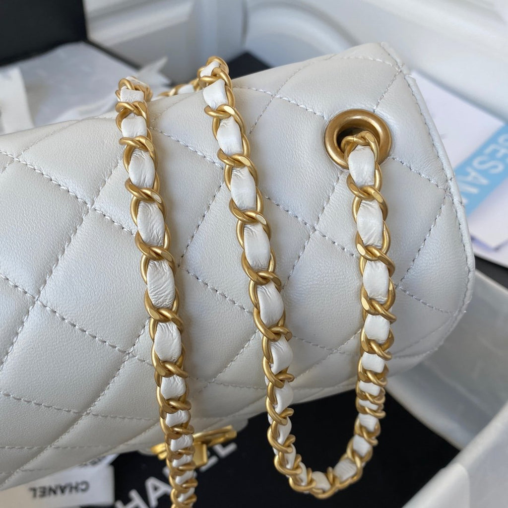 CHL - Small Floor Pack White For Women Bags 7.6in/19.5LO