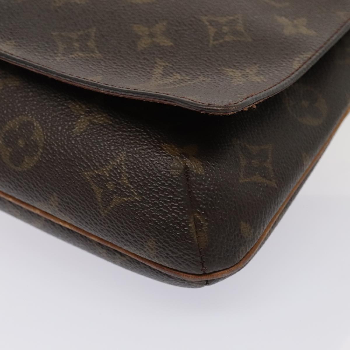 LO-LV bags 6337
