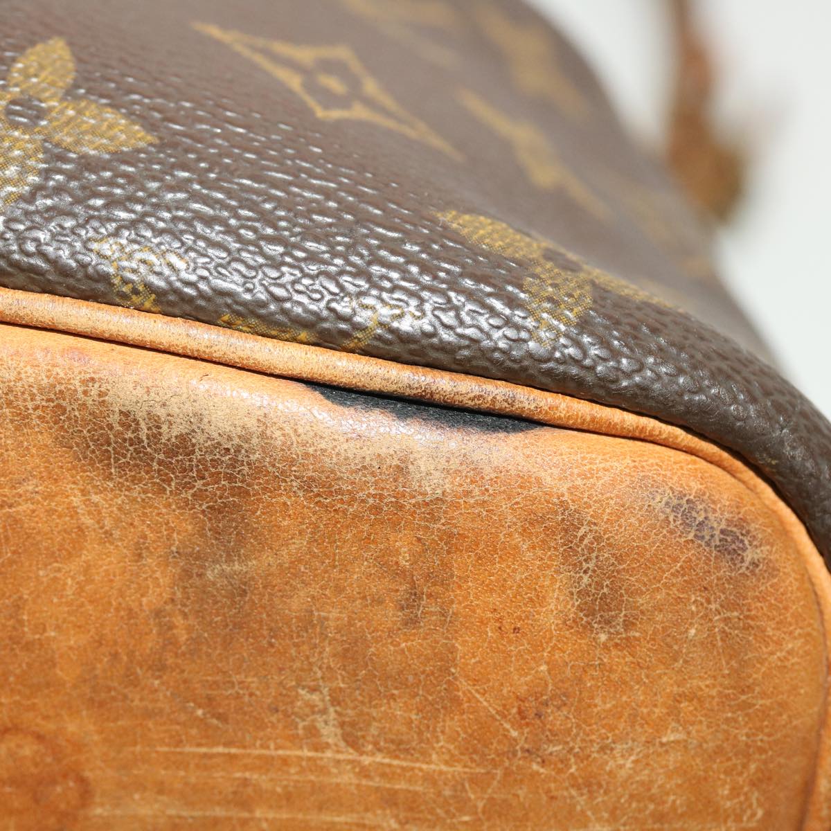 LO-LV bags 13022