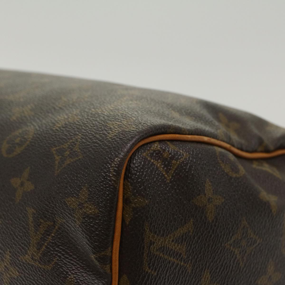 LO-LV bags 8282