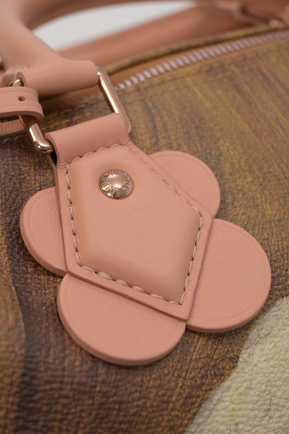 LO-LV bags 2974