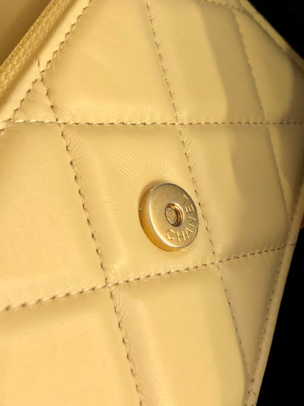 CHL - Spring And SuMM - er 22C Yellow For Women Bags 6.1in/15.5LO