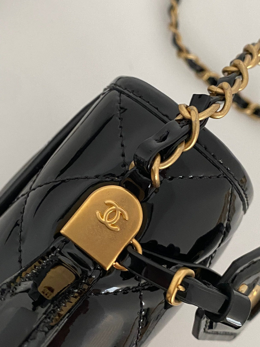 CHL - Small Flap Bag With Top Handle Black For Women Bags 8.1in/20.5LO AS3652 B09576 94305