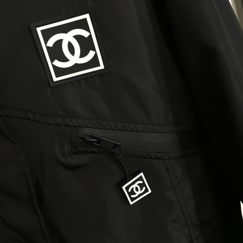 CHANEL 25S COAT STYLE 133