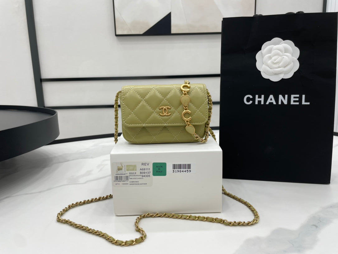 CHL -  Classic Distressed Green For Women Bags 4.7in/12LO