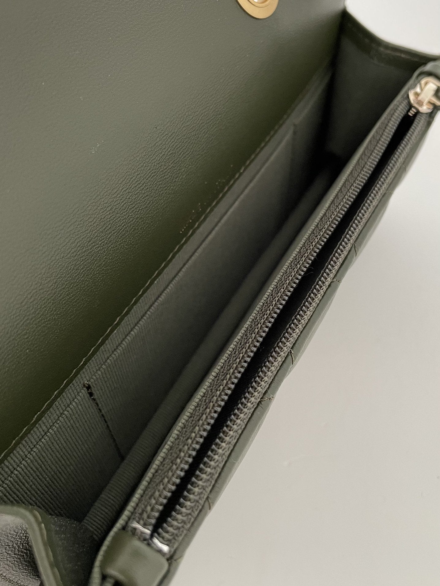 CHL - Wallet With Strap Dark Green For Women Bags 6.7in/17LO