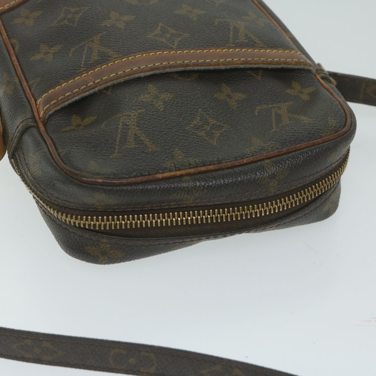 LO-LV bags 6535