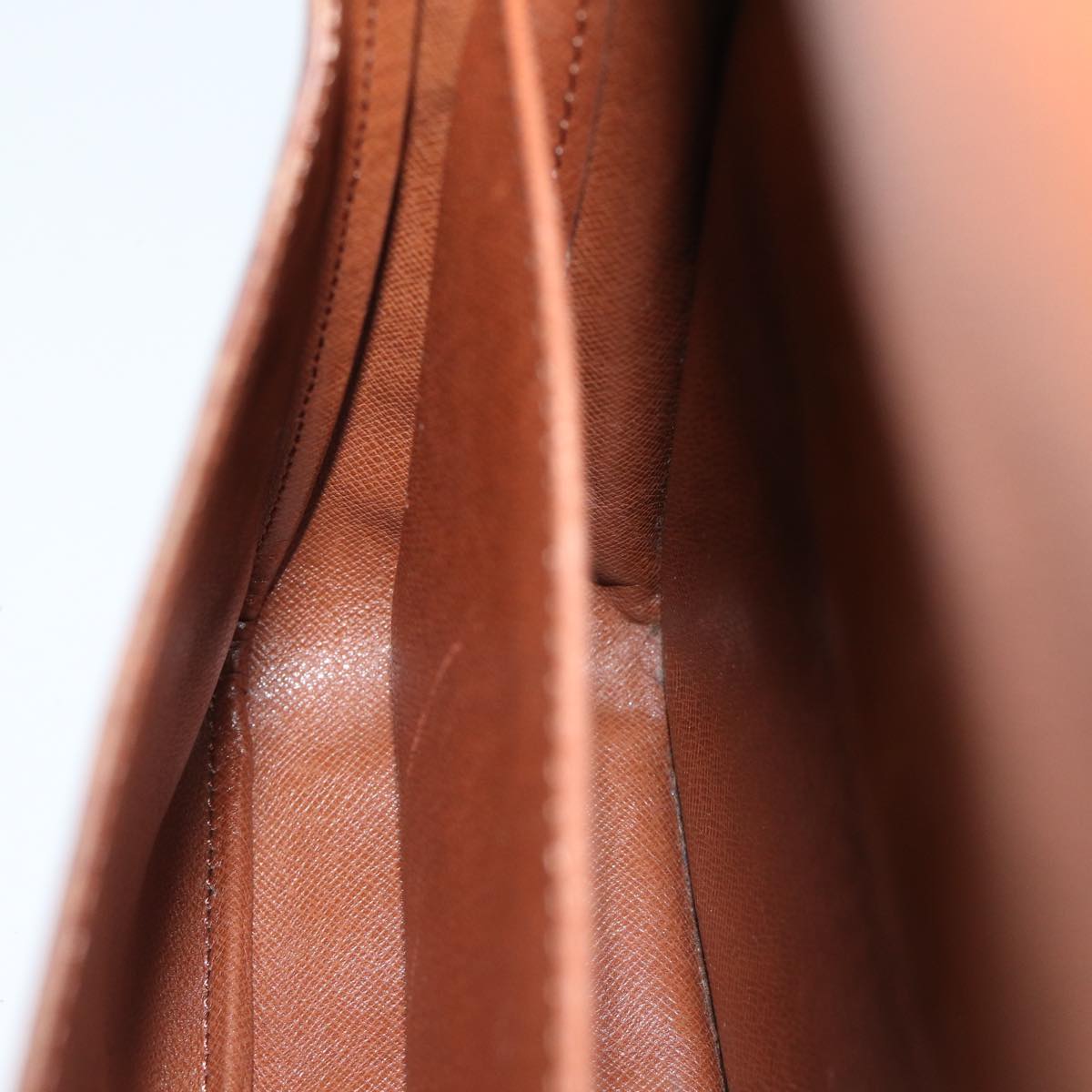 LO-LV bags 6231