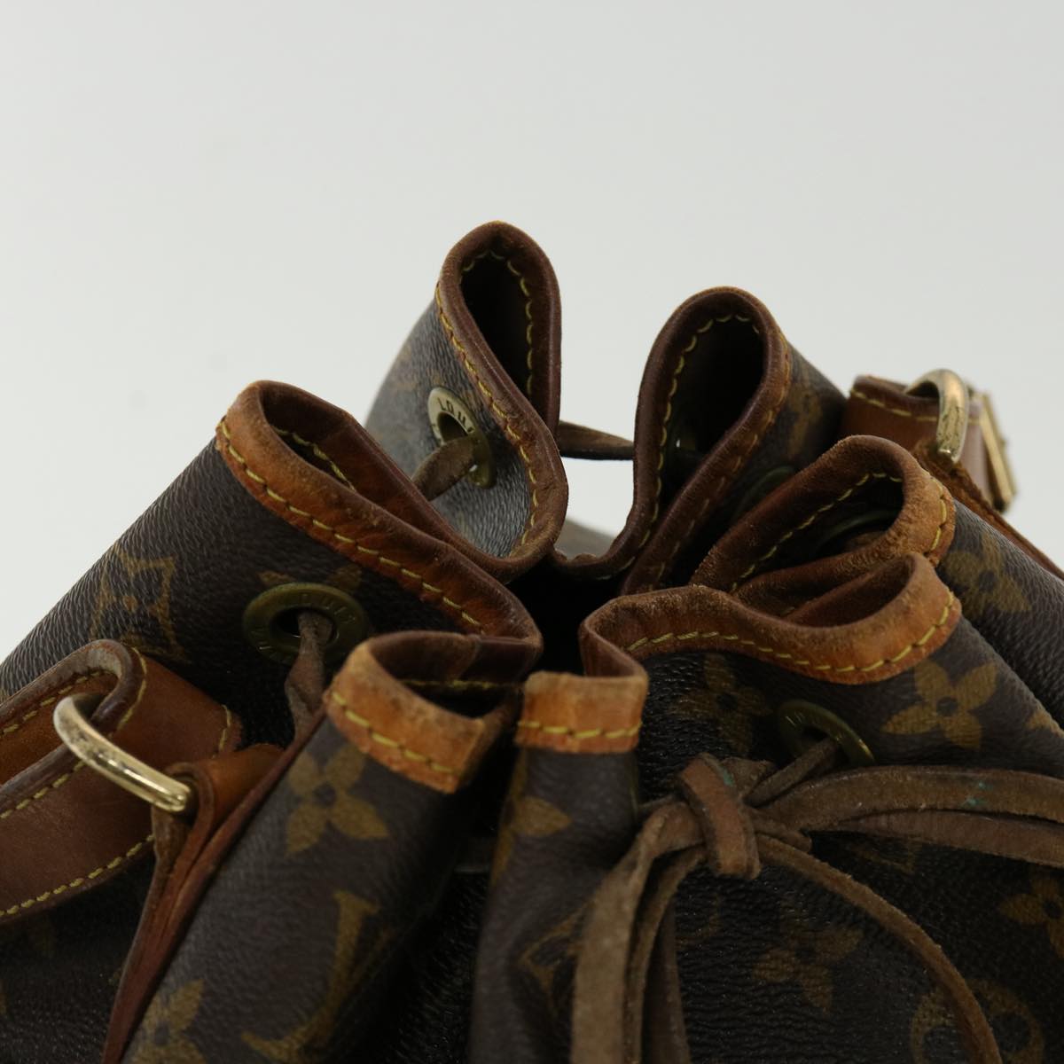 LO-LV bags 11277