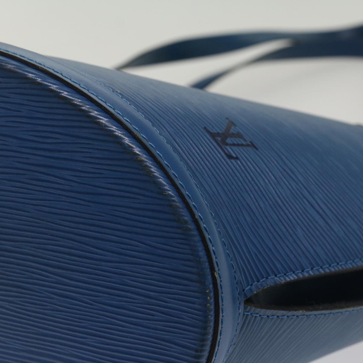 LO-LV bags 6425