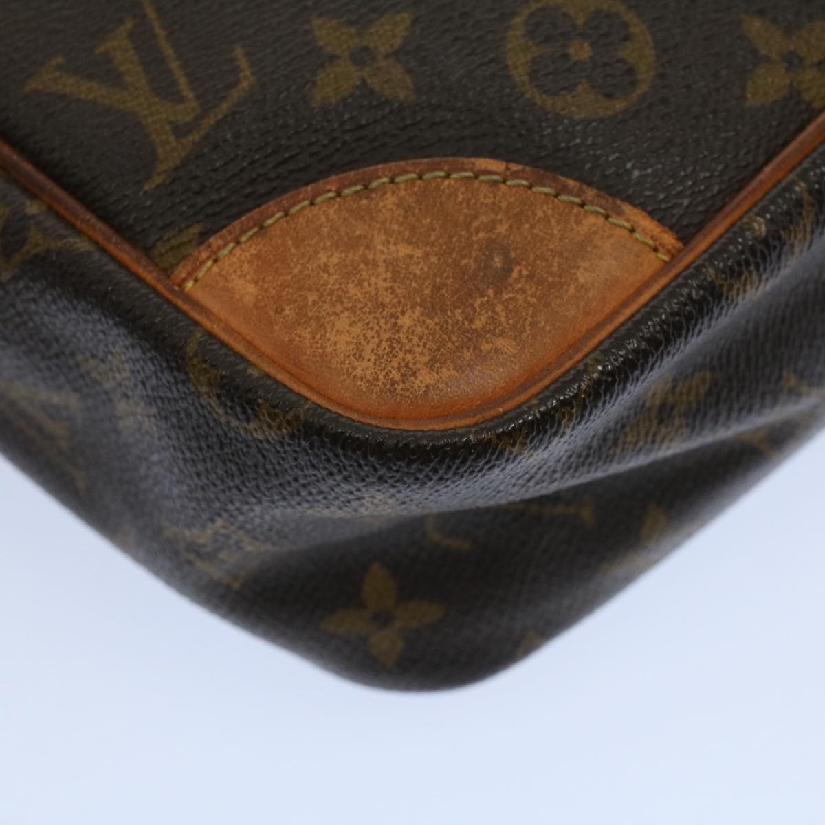 LO-LV bags 6486
