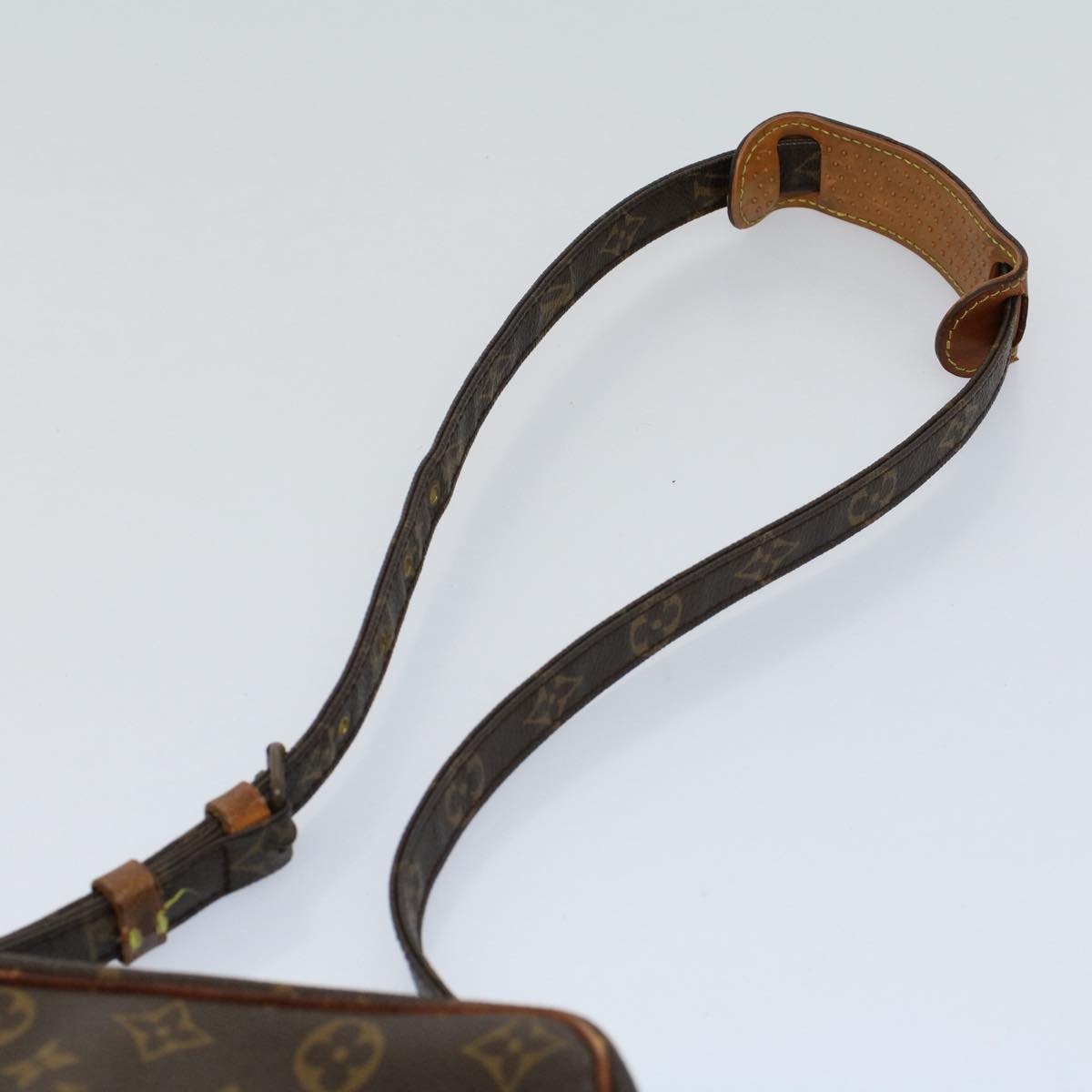 LO-LV bags 6486