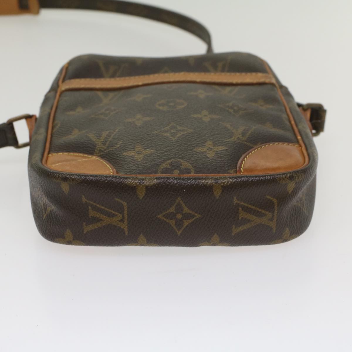 LO-LV bags 6489