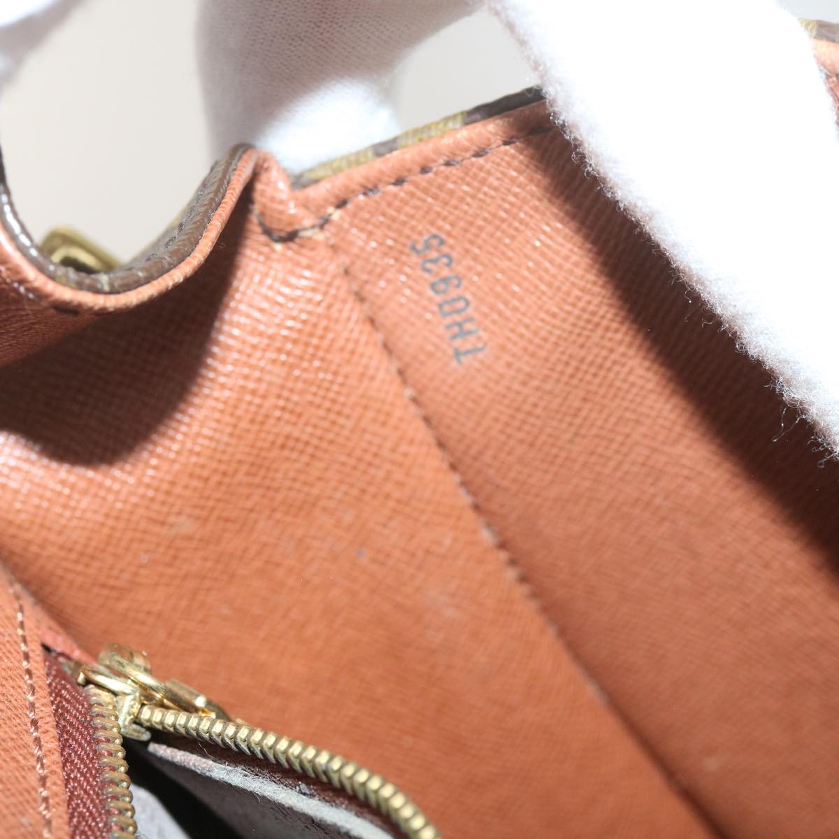 LO-LV bags 6561